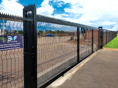 High-security perimeter fencing with galvanized Clear View panels and sliding gate in the Free State
